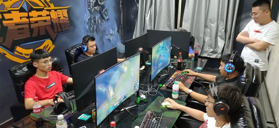 上的耀眼表 上的耀眼表