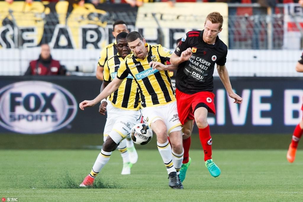 防守端出现 防守端出现