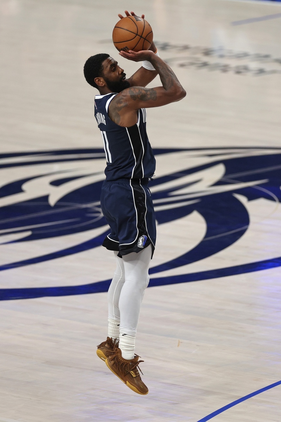 而弱化语气 而弱化语气